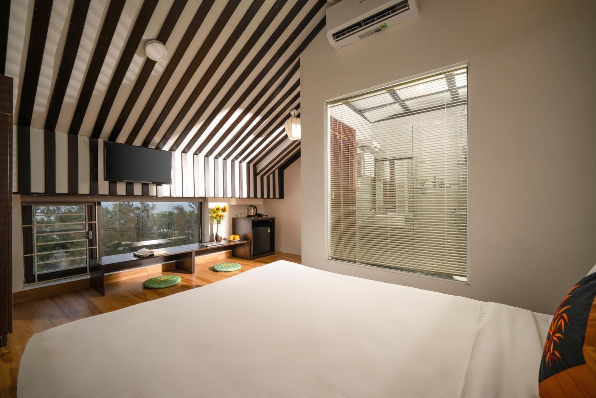 Viet Long Hoian Beach Hotel - Stay 24H Hoi An Bagian luar foto